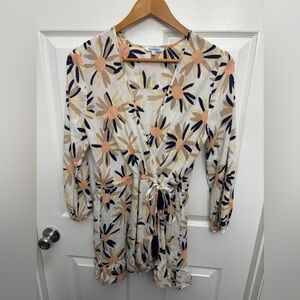 Blue Island Daisy Print Playful Ruffled Long Sleeve Mini Wrap Dress, Sz M